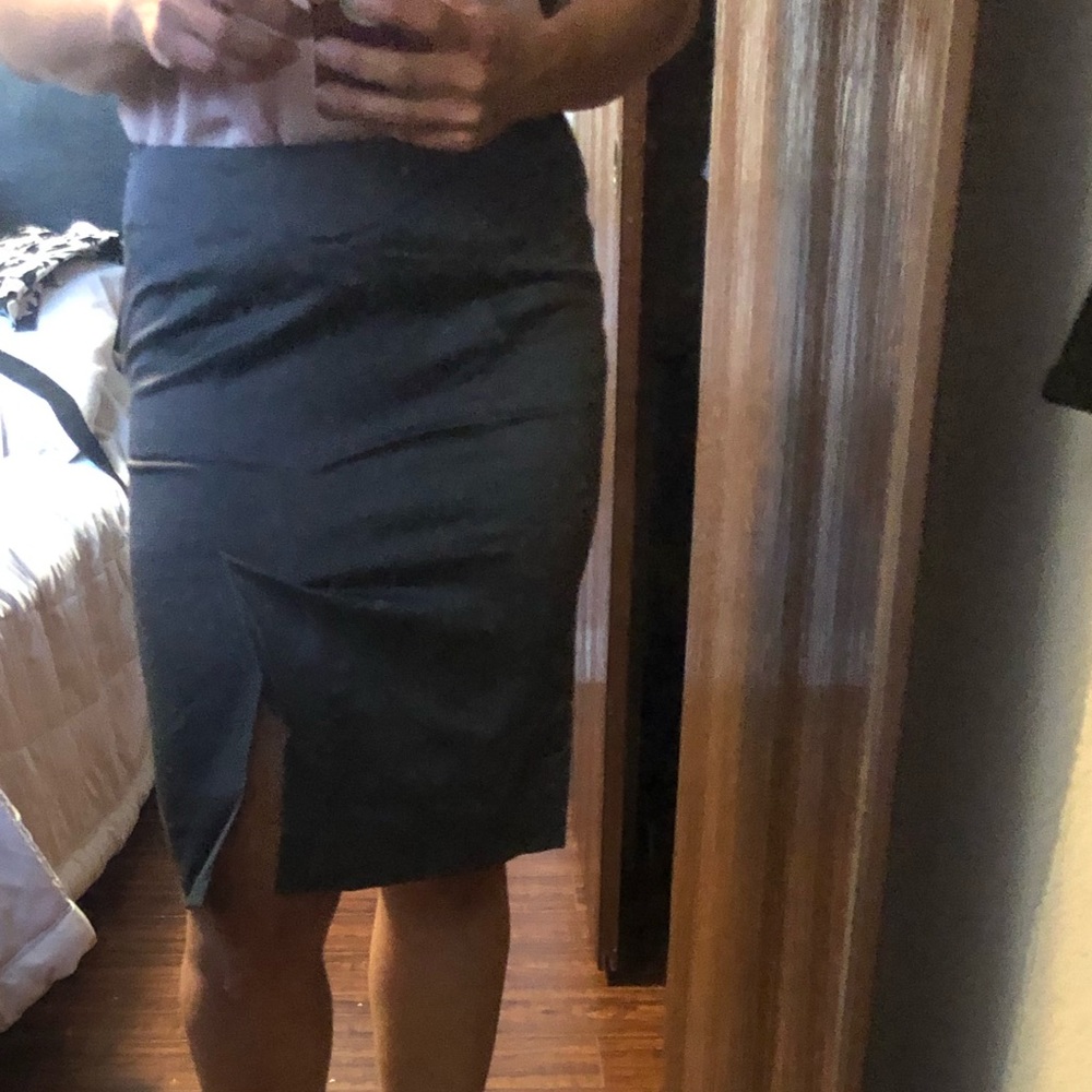 Bebe pencil skirt